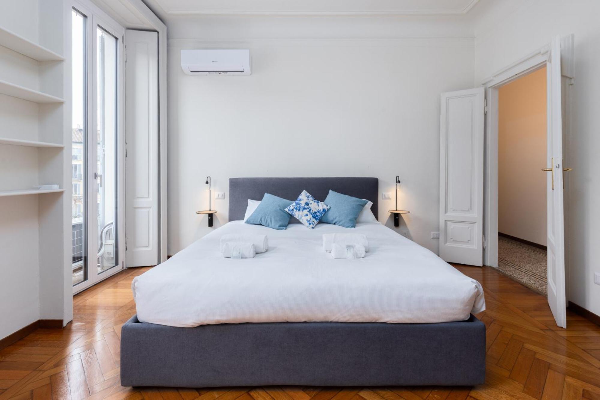 Living Uniqc Apartment - Duomo Milaan Buitenkant foto